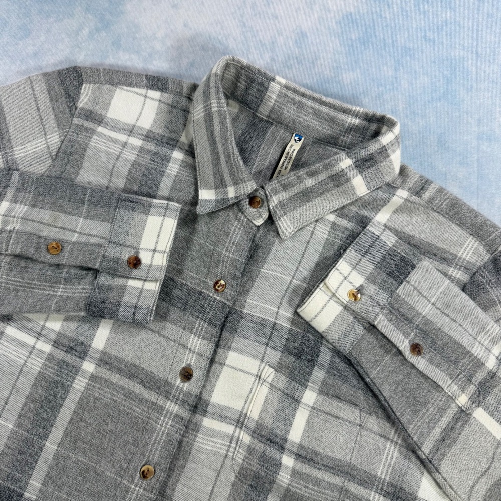 Kuhl Flannel Shirt Womens M Grey Plaid Excellent Long Sleeve Button Down Soft